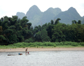 Fishman on Li River