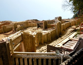 The Picture of Maijishan Grottoes