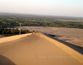 the Picture of Dunhuang Desert Scenery