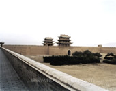 Overlook the Scenery of Jiayuguan Pass